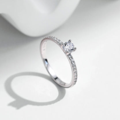 MODIAN Moissanite Ring
